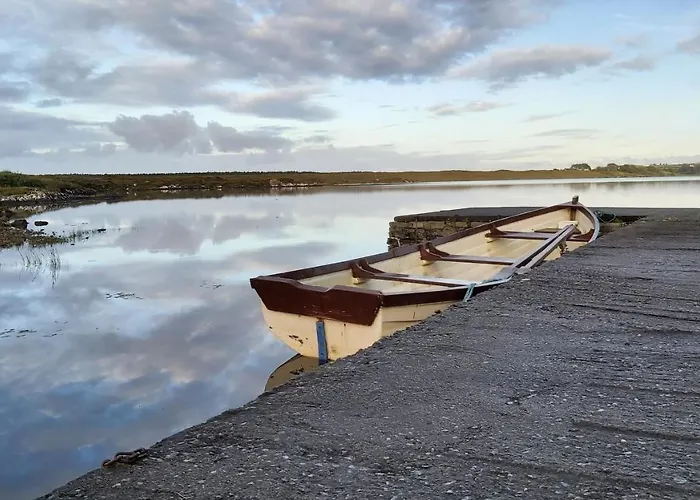 Teach Eile, * Клифден